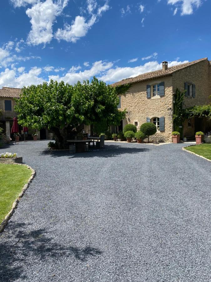 Mas Serena 메네르브 외부 사진